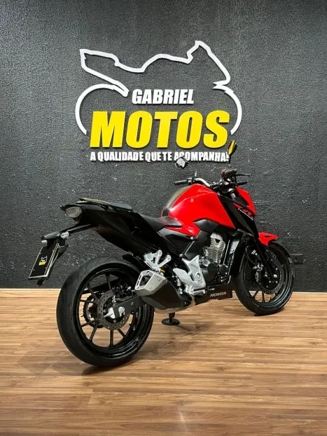 HONDA CB 300 F Twister FLEX ABS, Foto 5