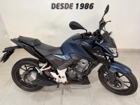 HONDA CB 300 F Twister FLEX ABS, Foto 2