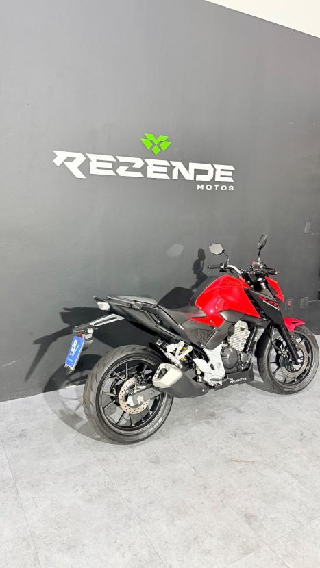 HONDA CB 300 F Twister FLEX ABS, Foto 10