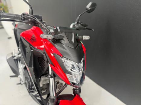 HONDA CB 300 F Twister FLEX ABS, Foto 4