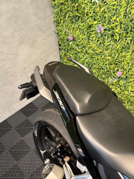 HONDA CB 300 F Twister FLEX ABS, Foto 6