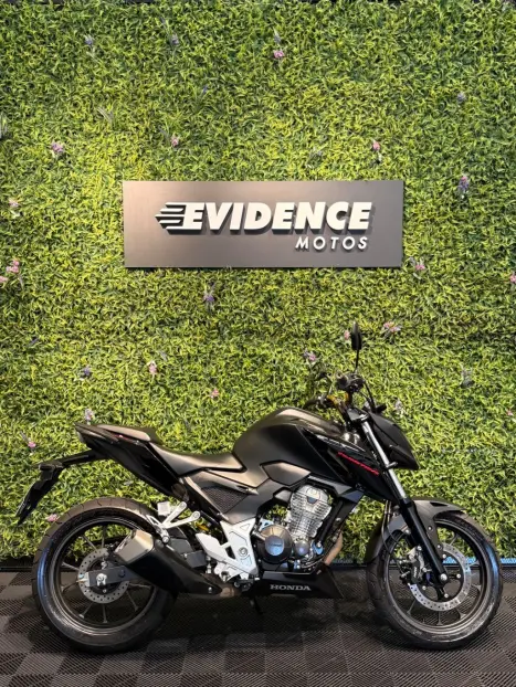 HONDA CB 300 F Twister FLEX CBS, Foto 2