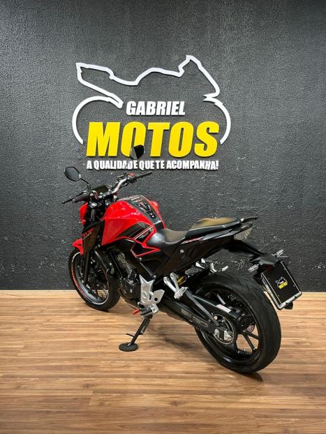 HONDA CB 300 F Twister FLEX ABS, Foto 6