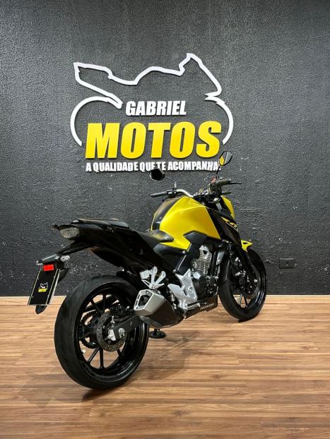 HONDA CB 300 F Twister FLEX ABS, Foto 5