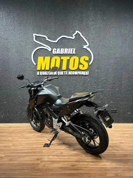 HONDA CB 300 F Twister FLEX CBS, Foto 6