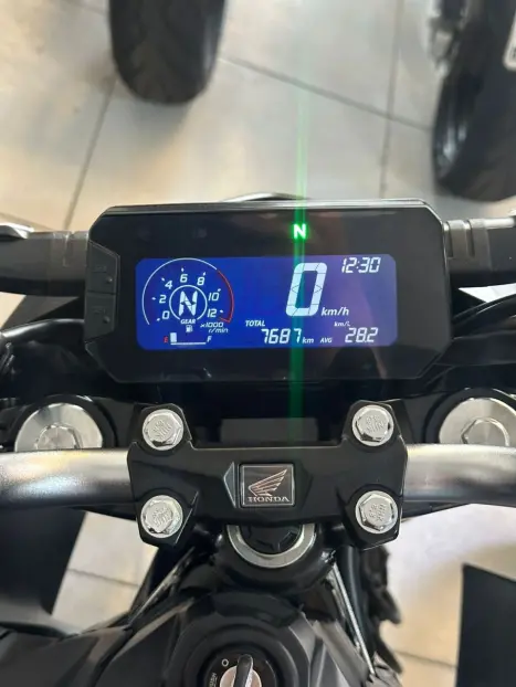 HONDA CB 300 F Twister FLEX CBS, Foto 7