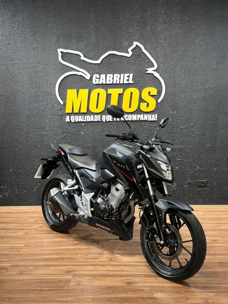 HONDA CB 300 F Twister FLEX CBS, Foto 3