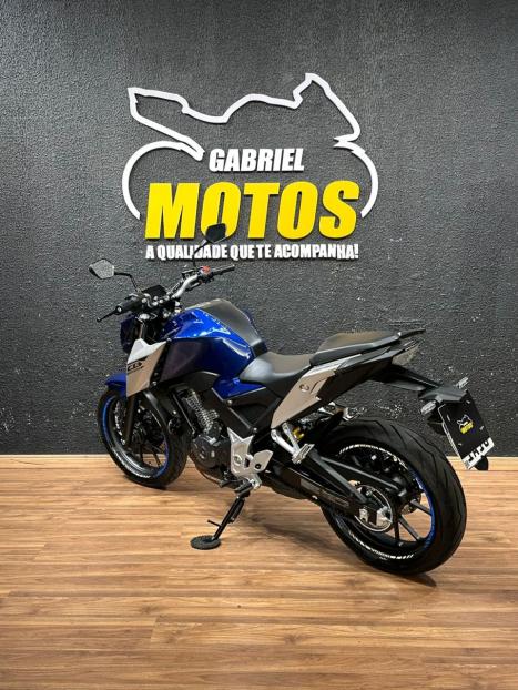 HONDA CB 300 F Twister FLEX ABS, Foto 6