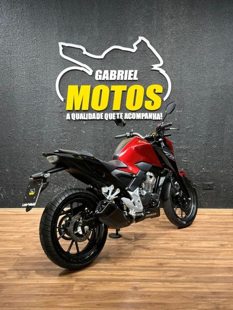 HONDA CB 300 F Twister FLEX ABS, Foto 5