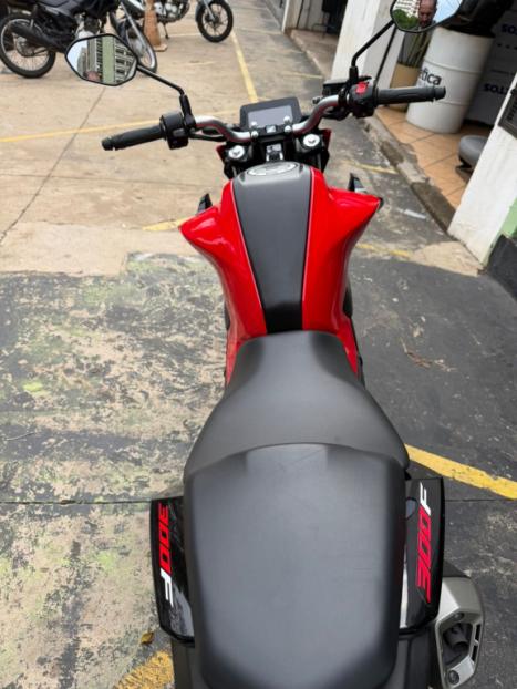 HONDA CB 300 F Twister FLEX ABS, Foto 4