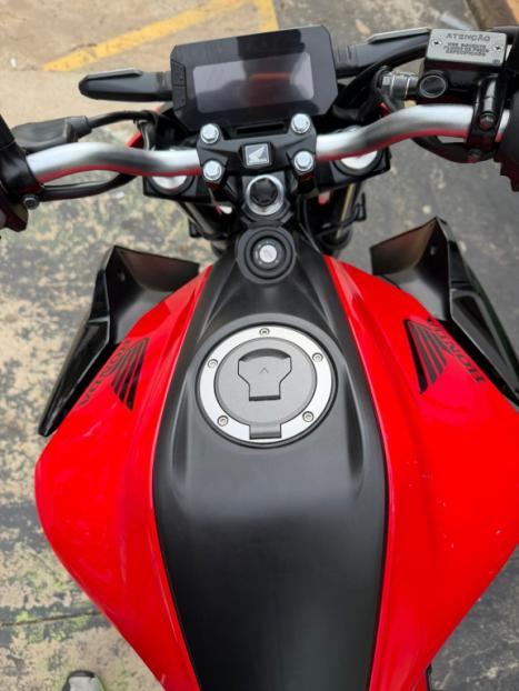 HONDA CB 300 F Twister FLEX ABS, Foto 8