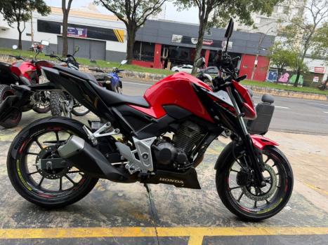 HONDA CB 300 F Twister FLEX ABS, Foto 2
