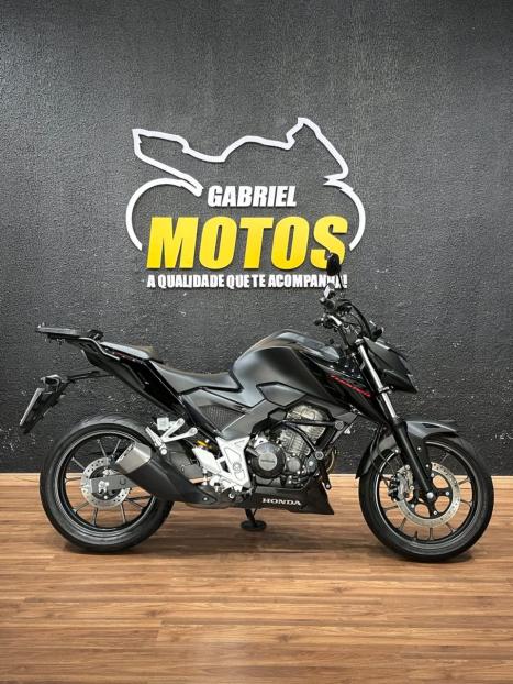 HONDA CB 300 F Twister FLEX CBS, Foto 1