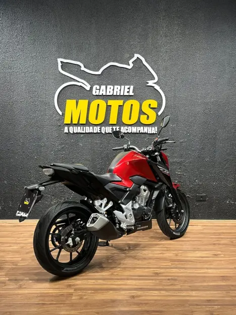 HONDA CB 300 F Twister FLEX ABS, Foto 6