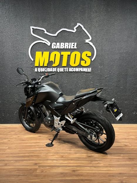 HONDA CB 300 F Twister FLEX CBS, Foto 6
