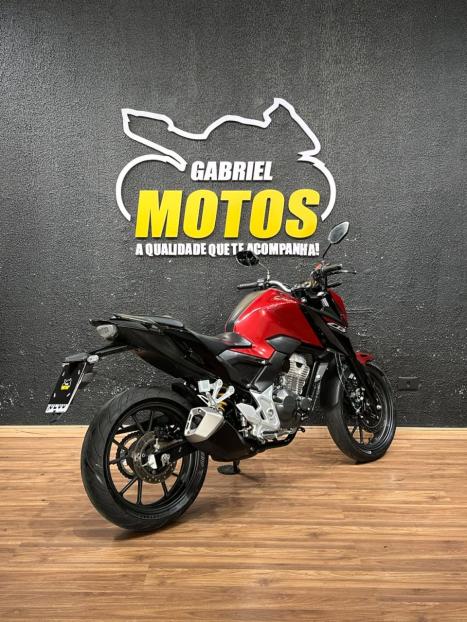 HONDA CB 300 F Twister FLEX CBS, Foto 5