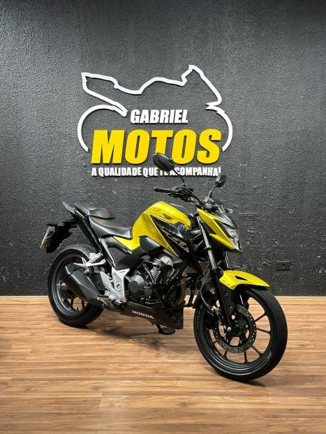 HONDA CB 300 F Twister FLEX ABS, Foto 3