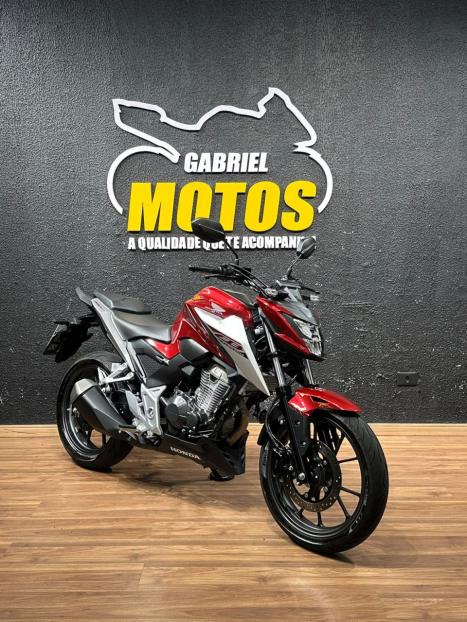 HONDA CB 300 F Twister FLEX ABS, Foto 3