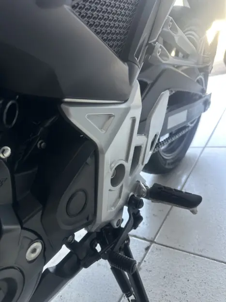 HONDA CB 300 F Twister FLEX ABS, Foto 9