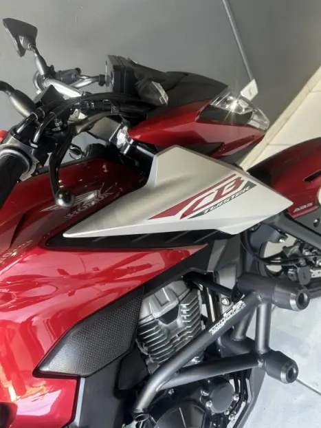 HONDA CB 300 F Twister FLEX ABS, Foto 17