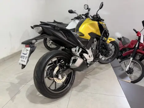 HONDA CB 300 F Twister FLEX ABS, Foto 6