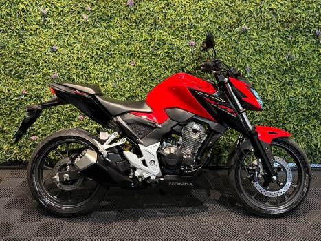 HONDA CB 300 F Twister FLEX CBS, Foto 1