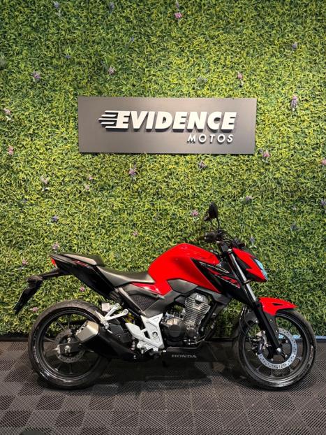 HONDA CB 300 F Twister FLEX CBS, Foto 2
