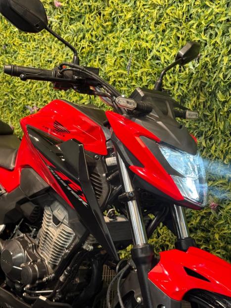HONDA CB 300 F Twister FLEX CBS, Foto 8