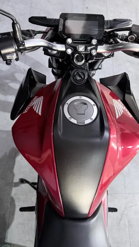 HONDA CB 300 F Twister FLEX ABS, Foto 3