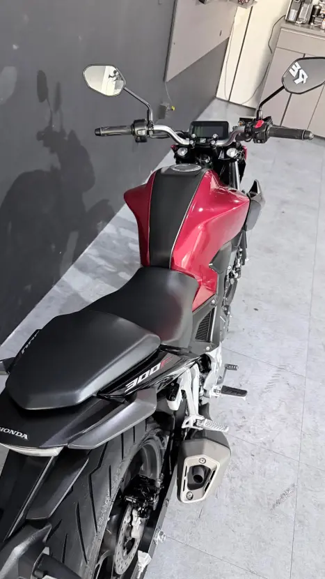 HONDA CB 300 F Twister FLEX ABS, Foto 9