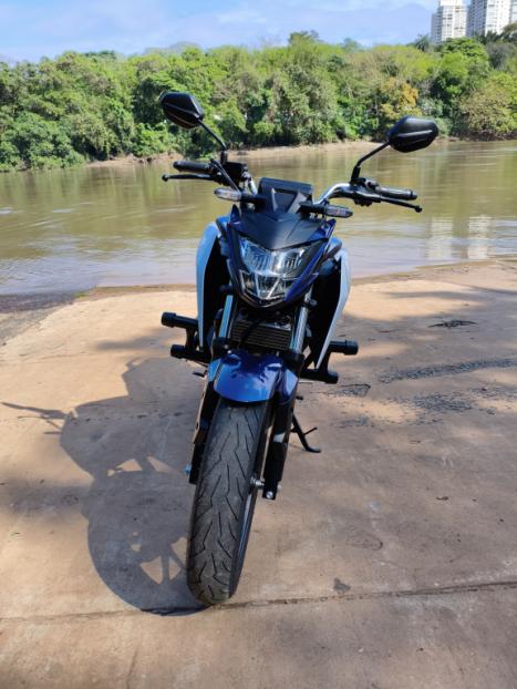 HONDA CB 300 F Twister FLEX ABS, Foto 4