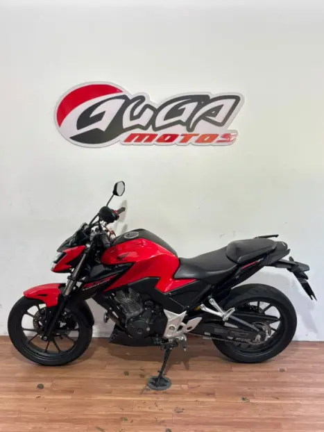 HONDA CB 300 F Twister FLEX ABS, Foto 2