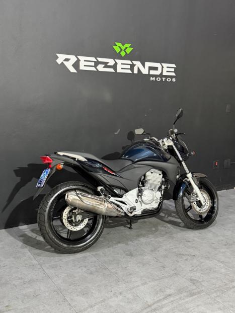 HONDA CB 300 R ABS, Foto 2