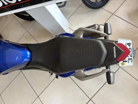 HONDA CB 300 R ESPECIAL EDITION, Foto 8