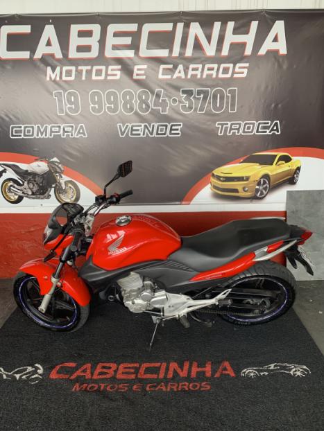 HONDA CB 300 R ESPECIAL EDITION, Foto 2