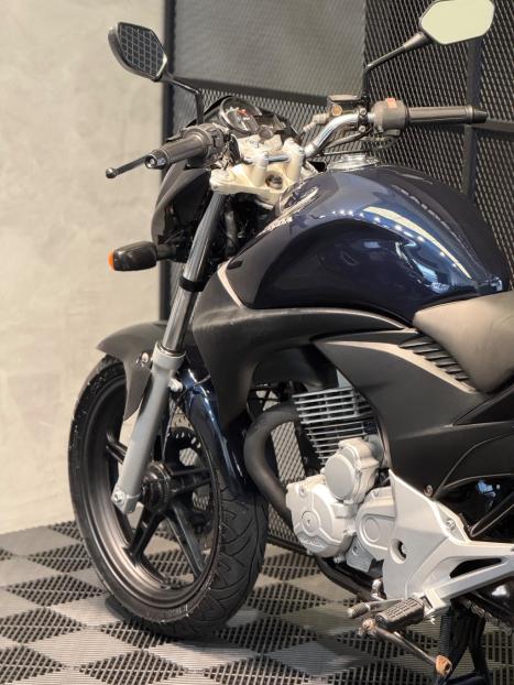 HONDA CB 300 R FLEX ABS, Foto 4