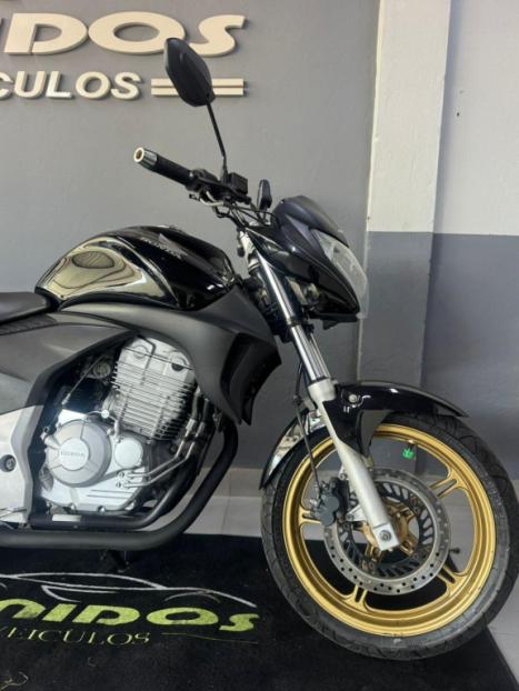 HONDA CB 300 R FLEX, Foto 3