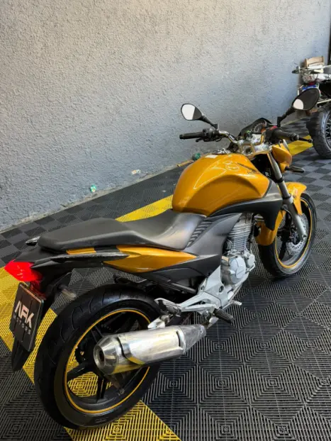 HONDA CB 300 R FLEX, Foto 2