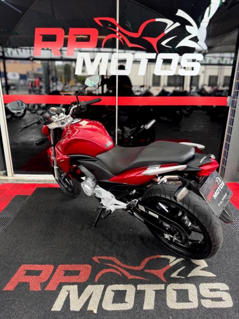 HONDA CB 300 R FLEX, Foto 9