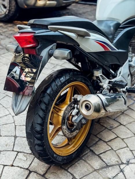 HONDA CB 300 R FLEX, Foto 4