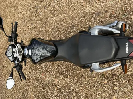 HONDA CB 300 R STD, Foto 5