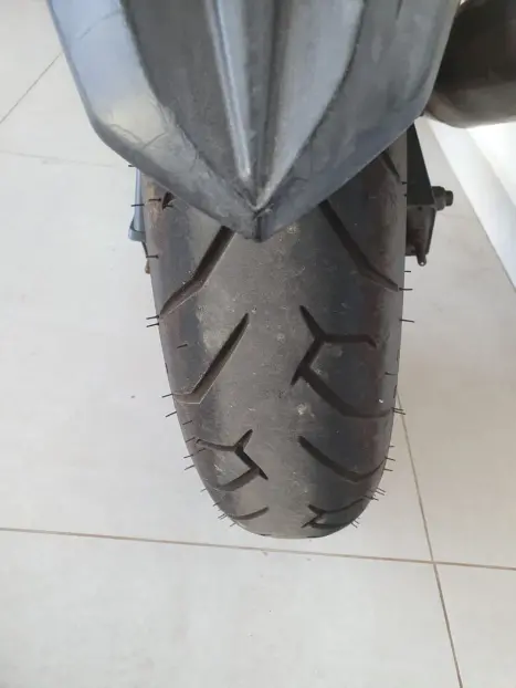 HONDA CB 300 R STD, Foto 8