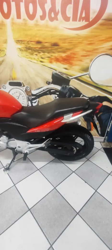 HONDA CB 300 R STD, Foto 10