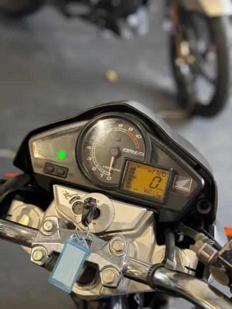 HONDA CB 300 R STD, Foto 6