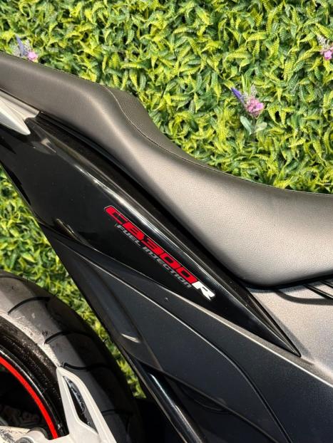 HONDA CB 300 R STD, Foto 6