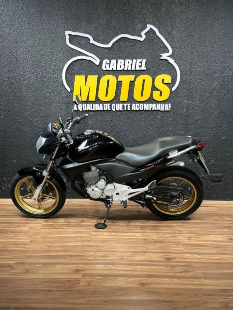 HONDA CB 300 R STD, Foto 2