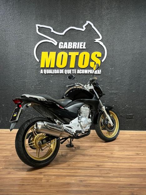 HONDA CB 300 R STD, Foto 5