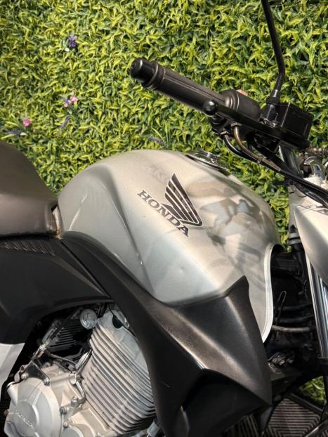 HONDA CB 300 R STD, Foto 7