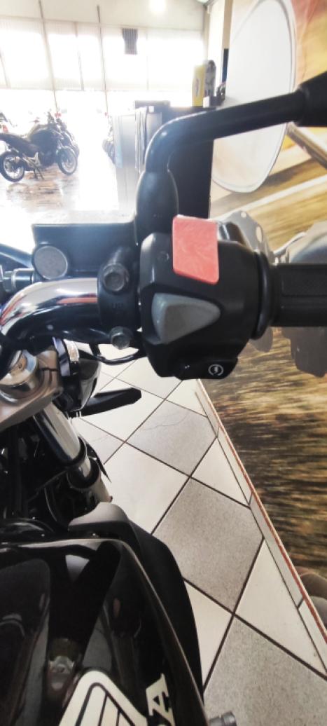 HONDA CB 300 R STD, Foto 11