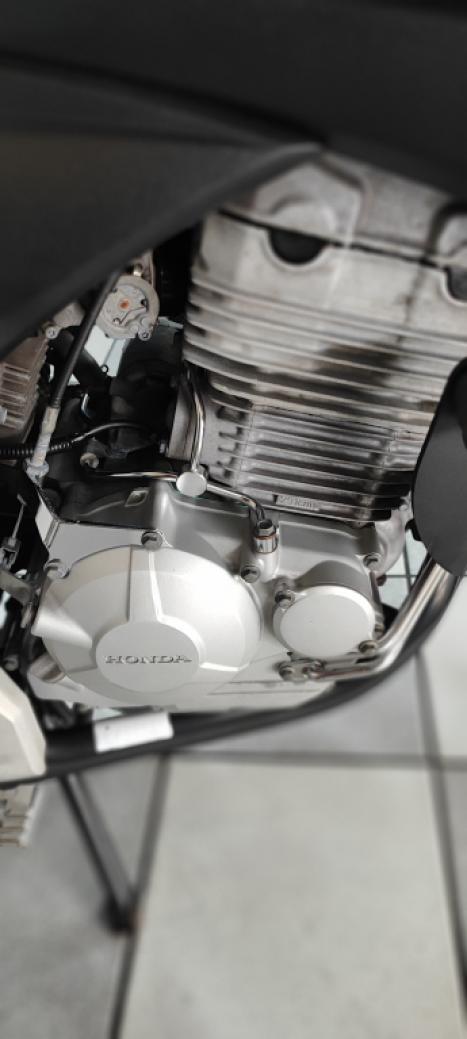 HONDA CB 300 R STD, Foto 15